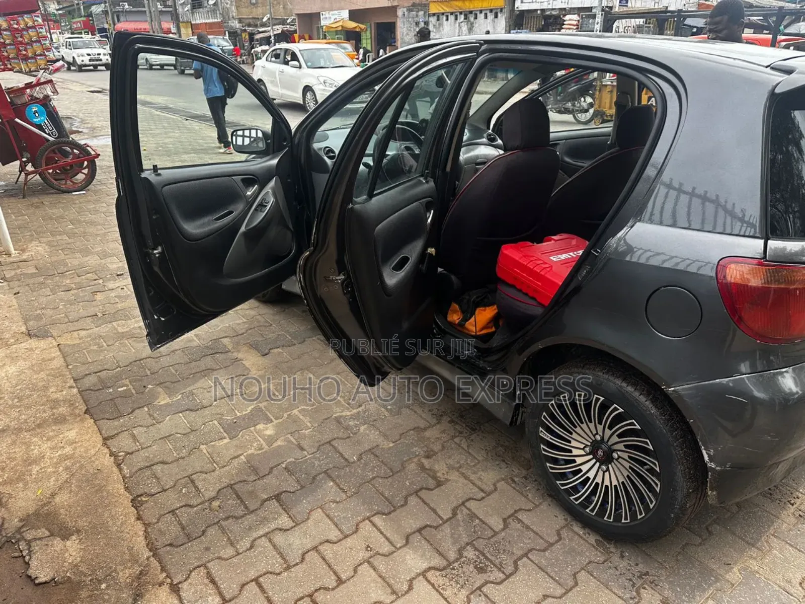 Toyota Yaris 2003 Noir