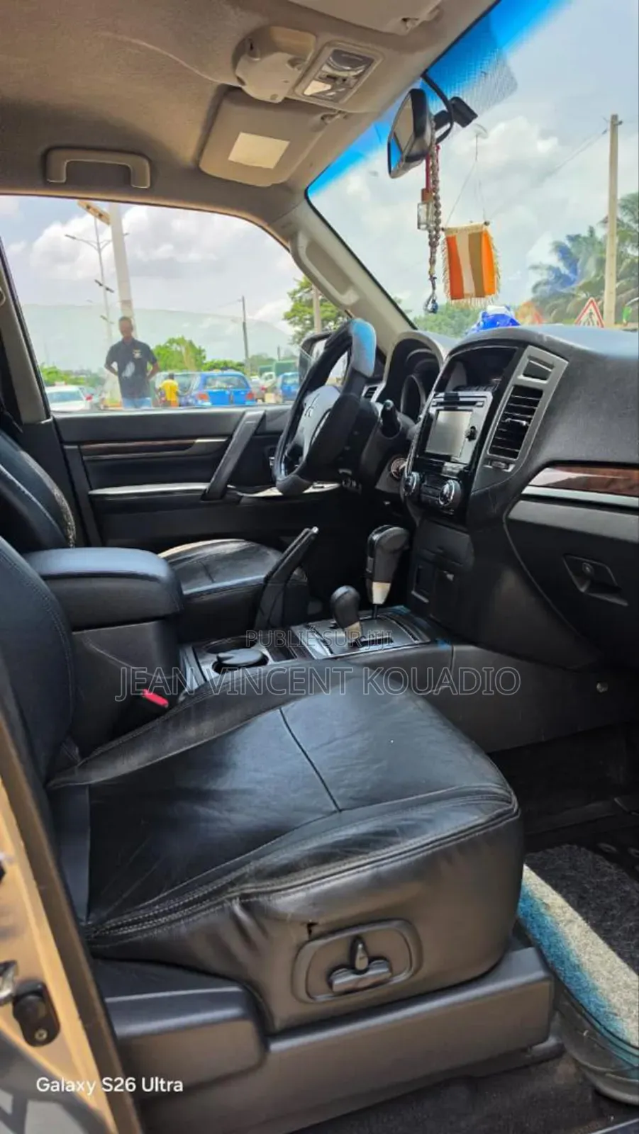 Mitsubishi Pajero V80 3.2 DI-D 2020 Blanc cassé