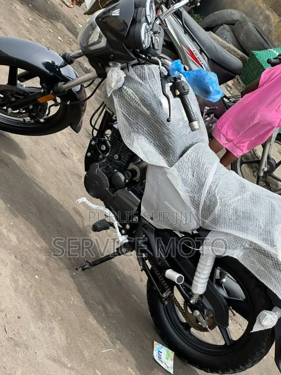 Nouveau Autre 2023 Noir