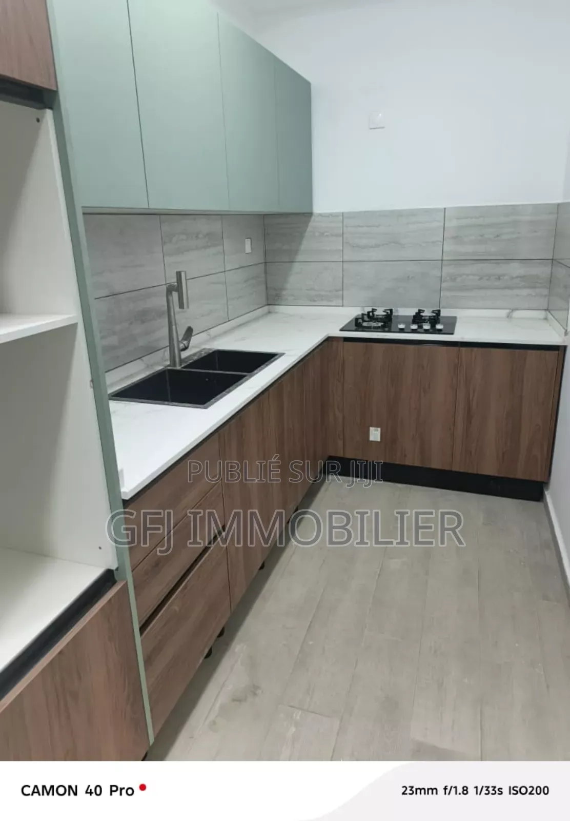 5chbre Duplex dans Francis Gweh, Cocody à Vendre