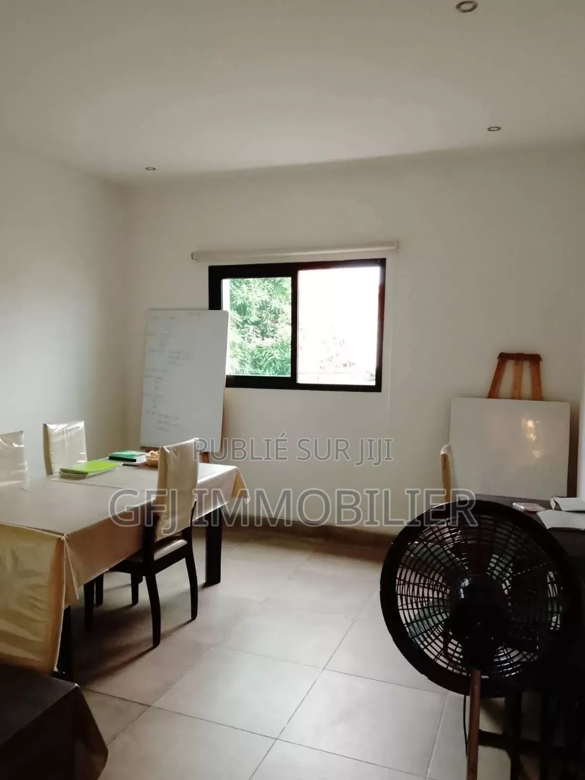 6chbre Duplex dans Francis Gweh, Cocody à Vendre