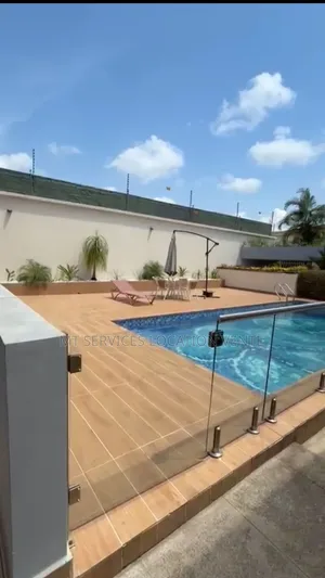 Meublé 4chbre Villa dans Mt Services Location, Cocody à Louer