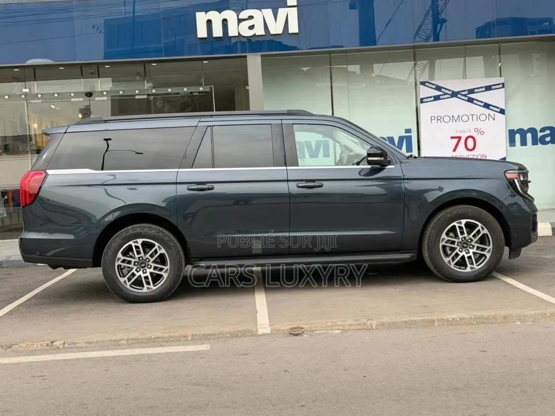 Ford Expedition Max Active 4x4 2025 Noir