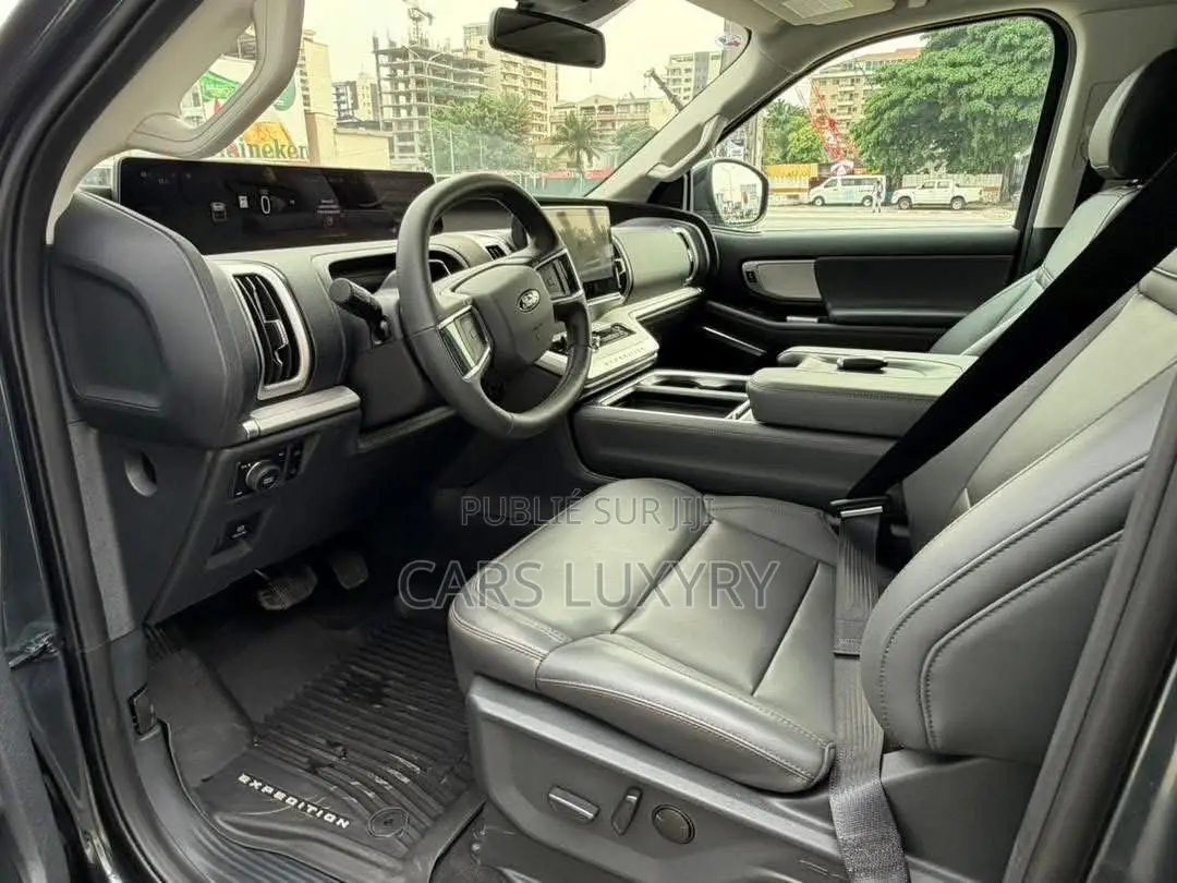 Ford Expedition Max Active 4x4 2025 Noir
