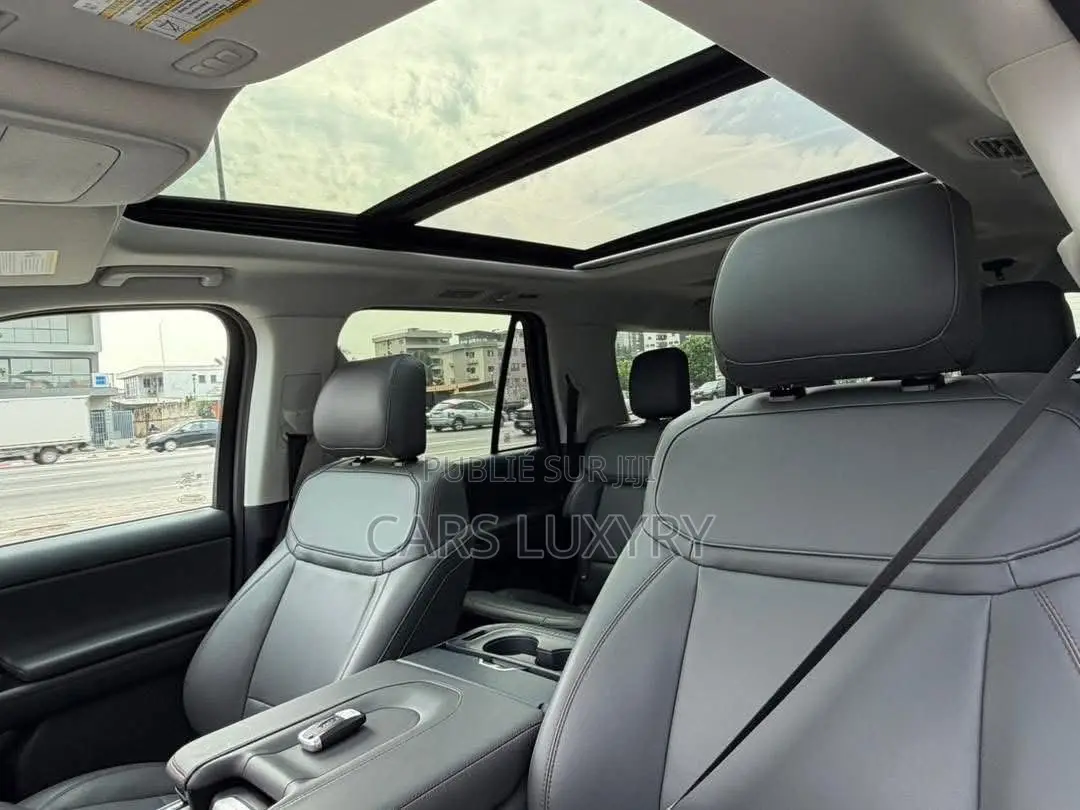 Ford Expedition Max Active 4x4 2025 Noir