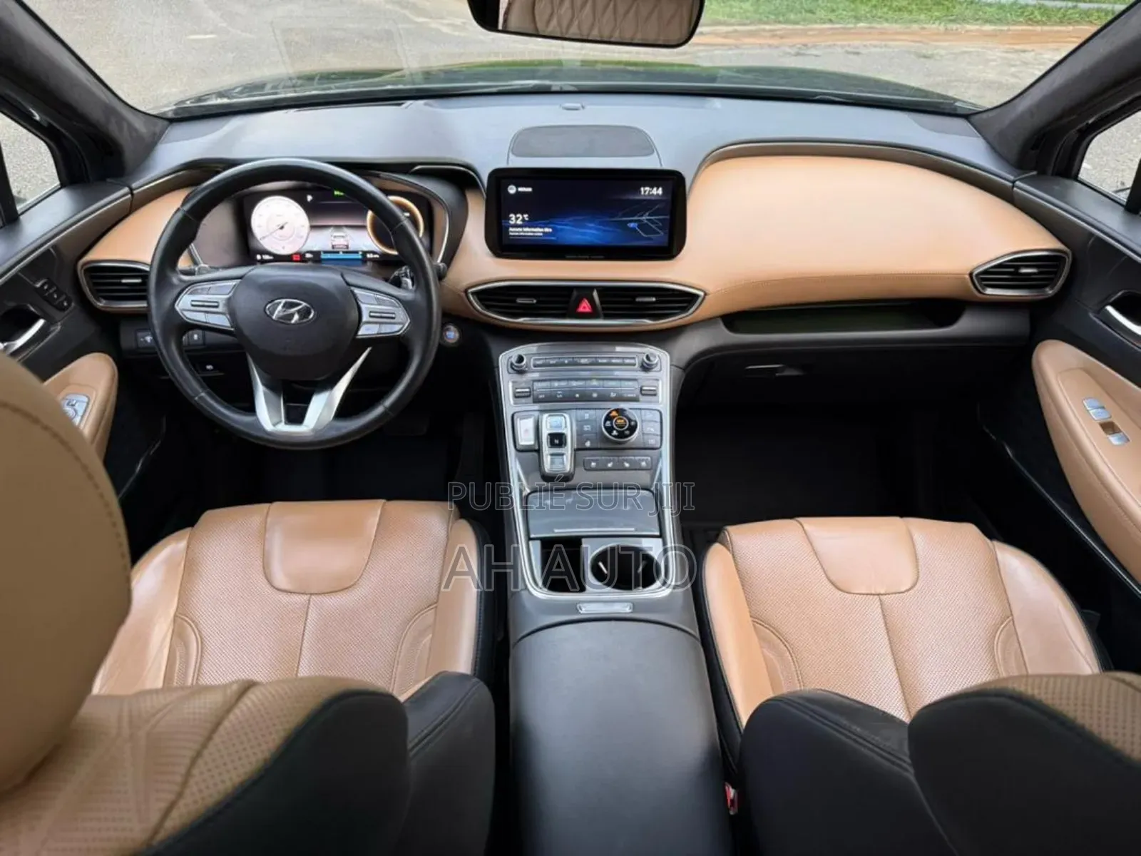 Hyundai Santa Fe SE 2021 Noir