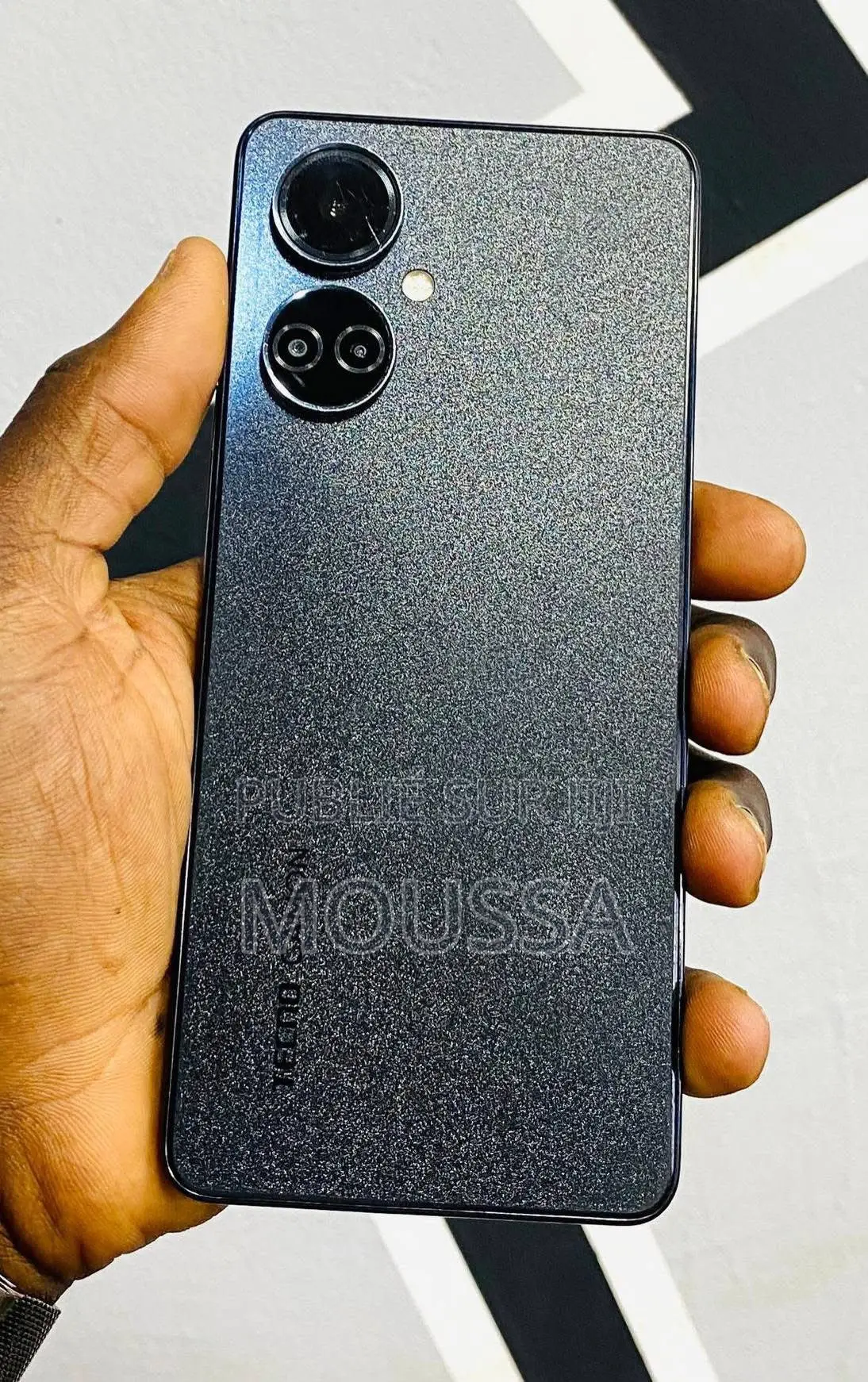 Nouveau Tecno Camon 19 128 GB Doré