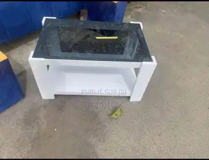 Disponible À Bon Prix