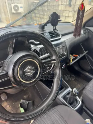 Suzuki Celerio 2025 Gris