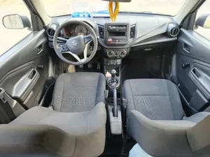 Suzuki Celerio 2025 Gris