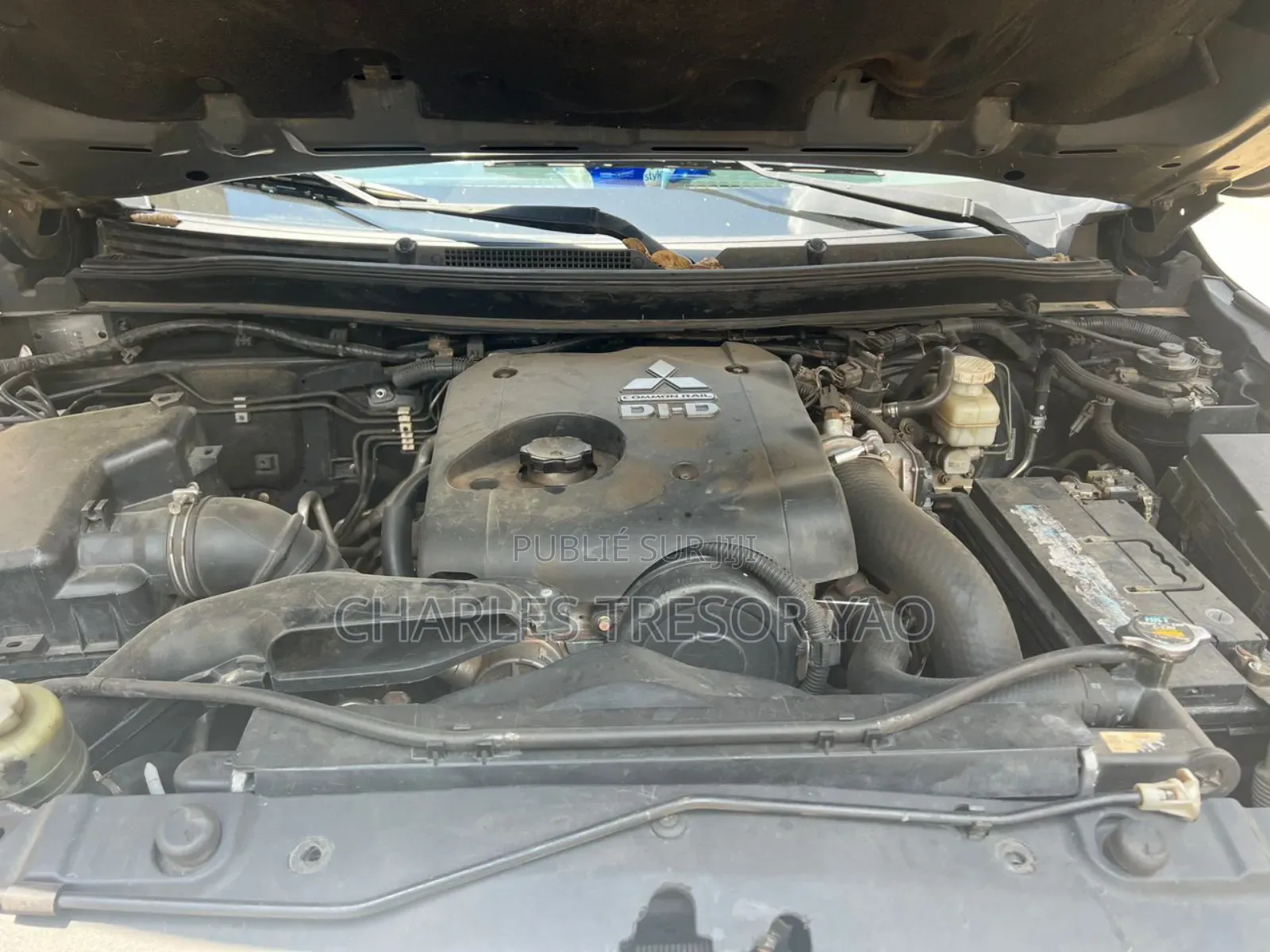 Mitsubishi Pajero 2021 Argenté