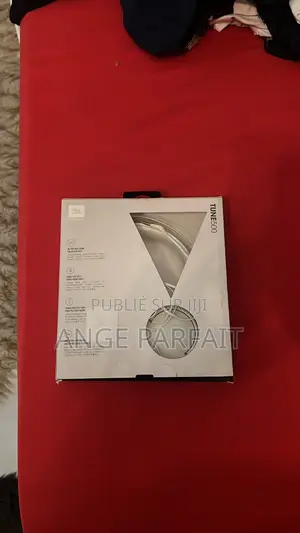 JBL Tune 500 – Casque Filaire Avec JBL Pure Bass Sound