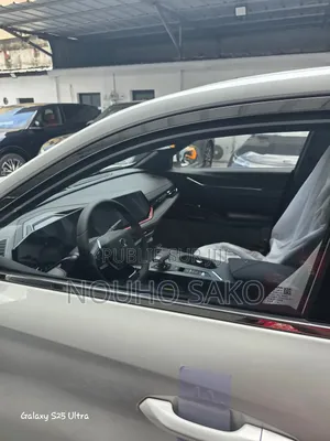 Nouveau Changan X5 Plus 1.5 Blue Core FWD 2025 Blanc