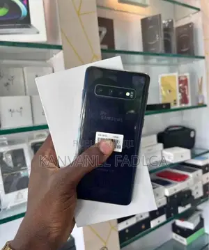 Nouveau Samsung Galaxy S10 128 GB Noir