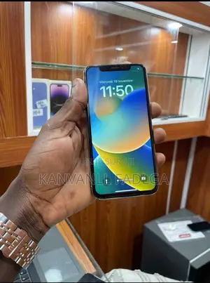 Nouveau Apple iPhone X 64 GB Noir