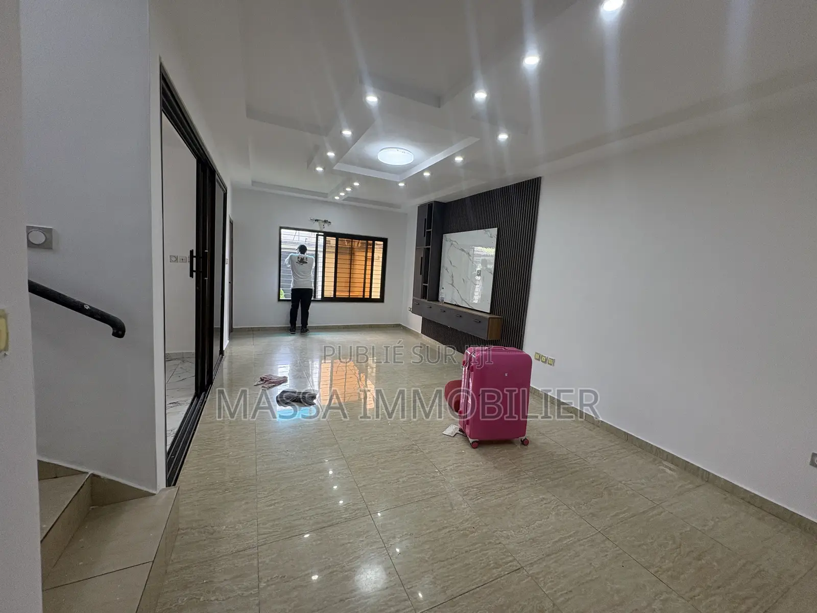 5chbre Duplex dans Massa Immobilier, Cocody à Vendre