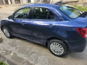 Nouveau Suzuki Dzire 2025 Bleu