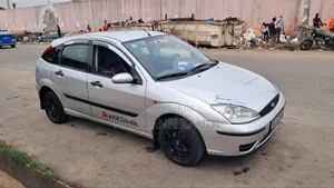 Ford Focus 2005 Gris