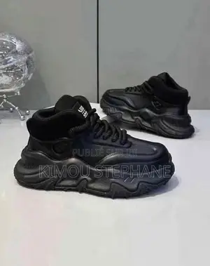 C’Est Disponible Pas