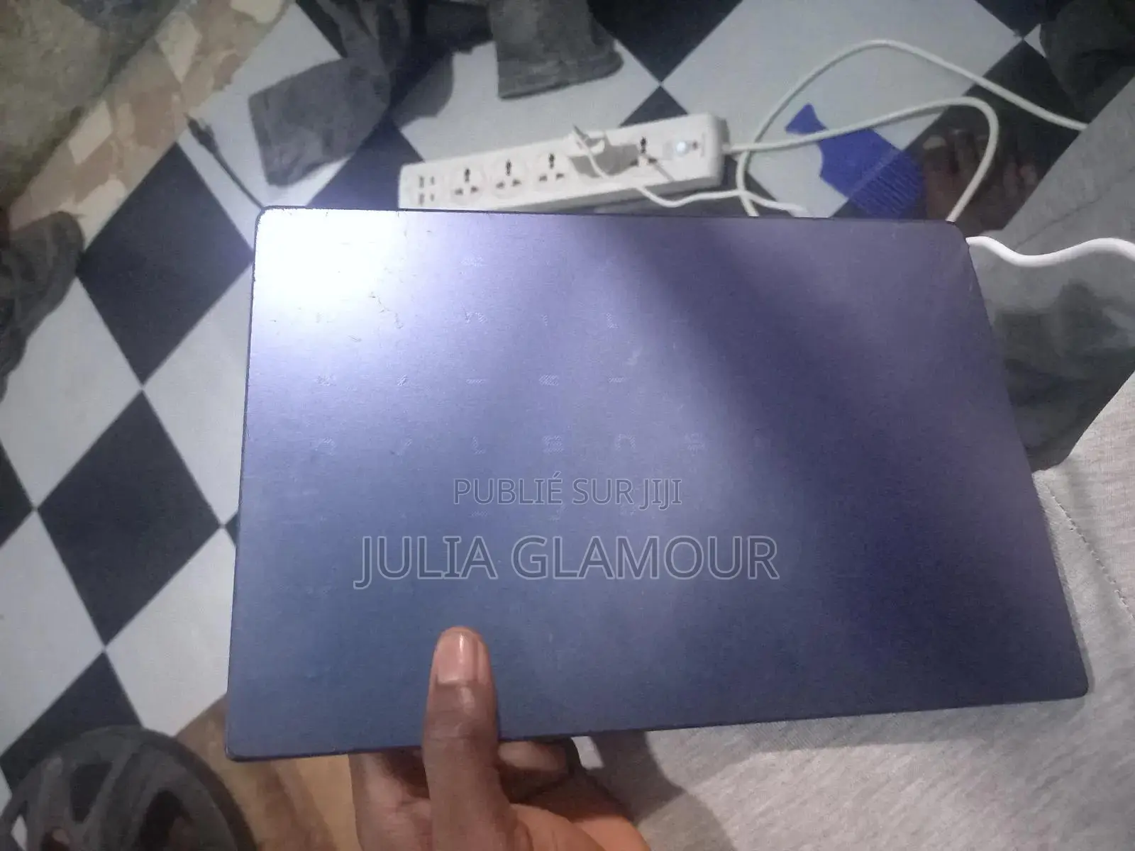 Ordinateur portable Asus E203MA 4GB Intel Core i7 HDD+SSD 128GB