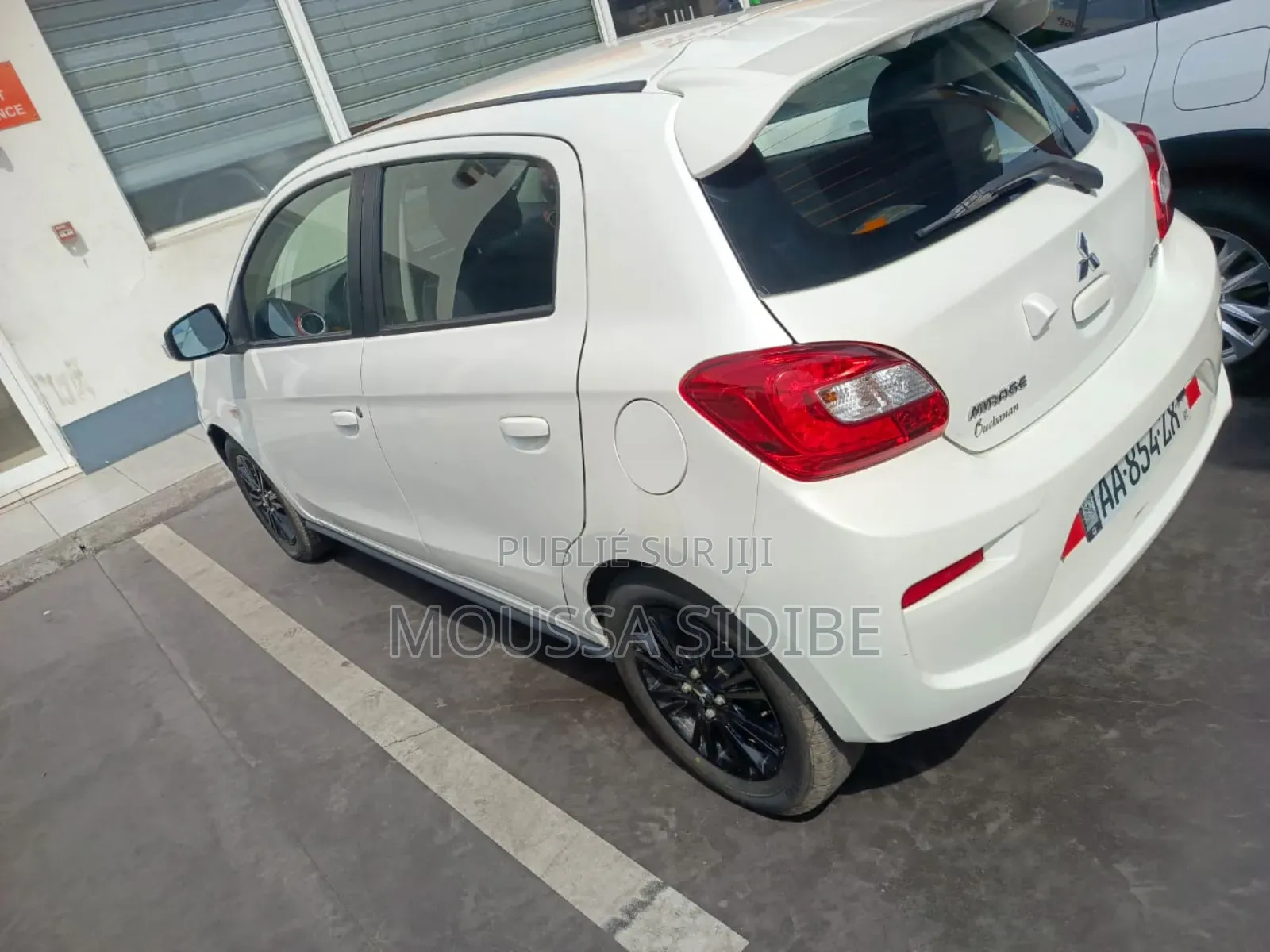Mitsubishi Mirage 2016 Blanc