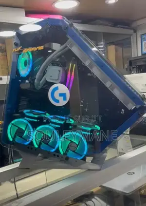 Nouveau Ordinateur de bureau MSI Trident 3 32GB Intel Core i9 SSD 1T