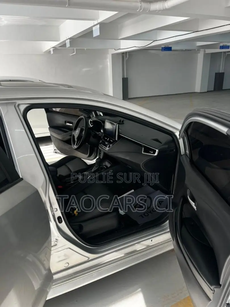 Toyota Corolla 2021 Gris