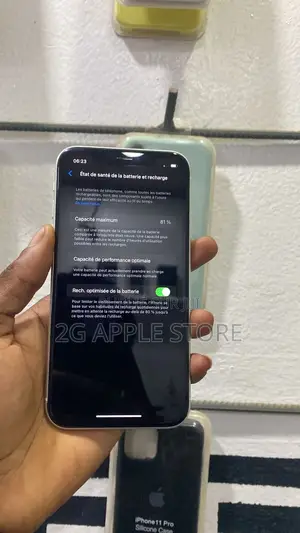 Nouveau Apple iPhone XR 64 GB Blanc
