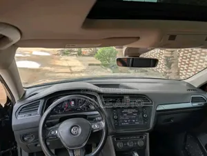 Volkswagen Tiguan 2019 Noir