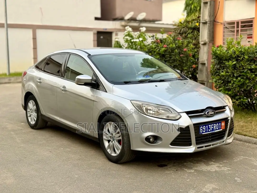 Chevrolet Cruze 2018 Gris