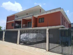 2chbre Appartement dans Massa Immobilier, Cocody à Louer