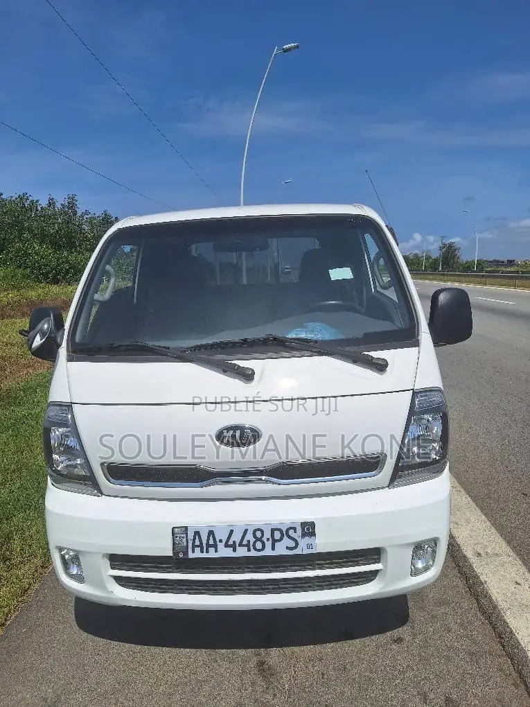 Kia Bongo 2020 Blanc