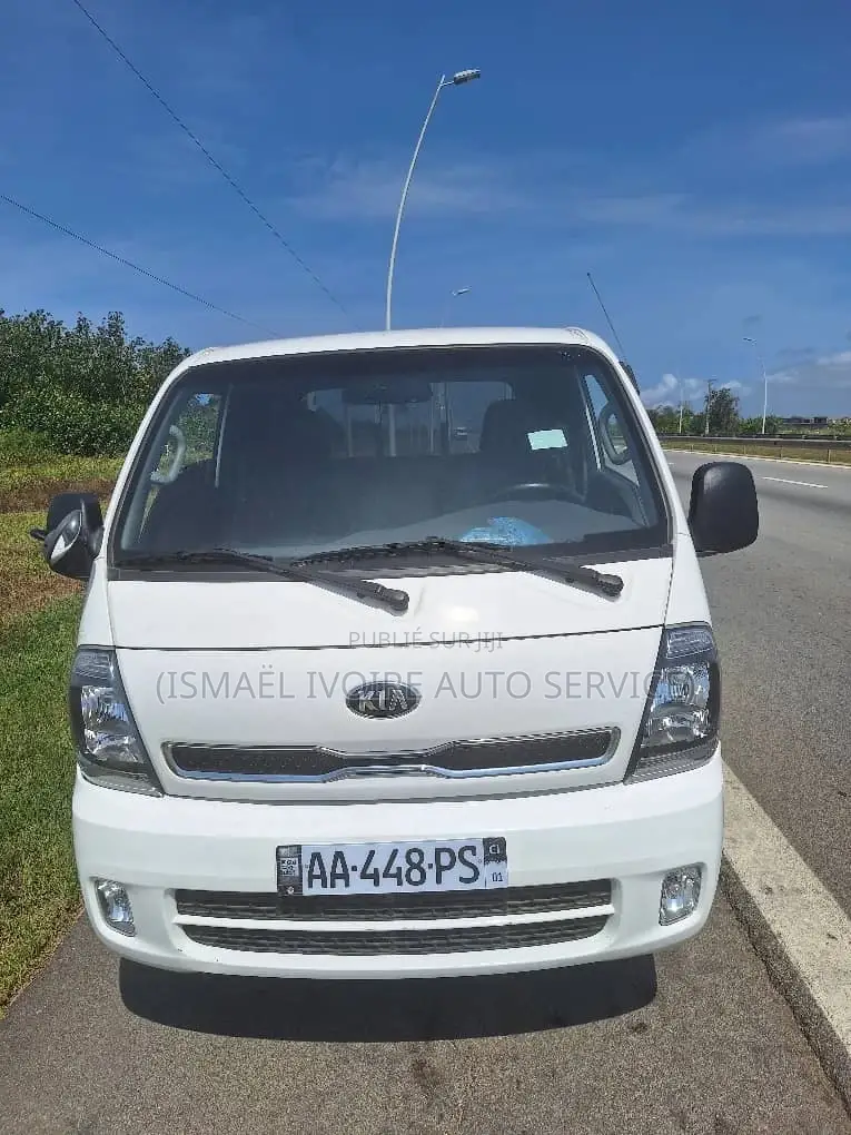 Kia Bongo 2020 Blanc
