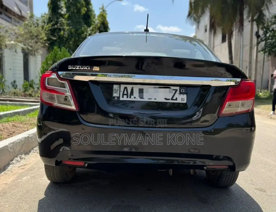 Suzuki Dzire 2024 Noir