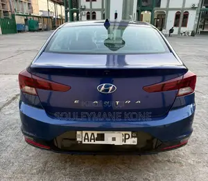 Hyundai Elantra 2020 Bleu