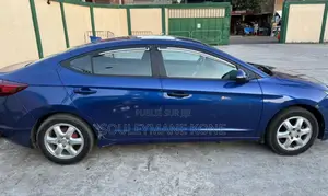 Hyundai Elantra 2020 Bleu