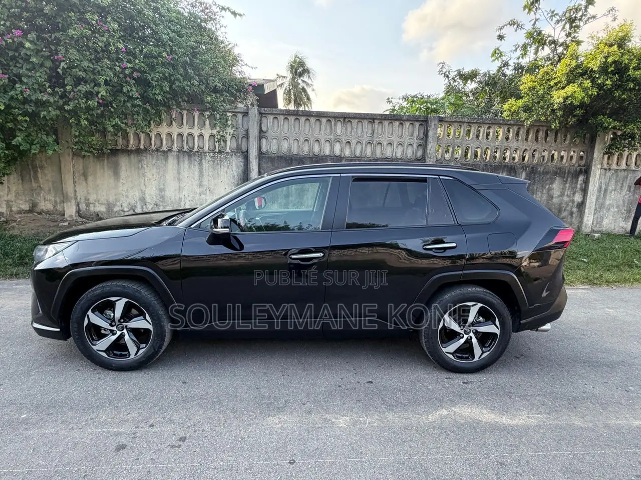 Toyota RAV4 2020 Noir