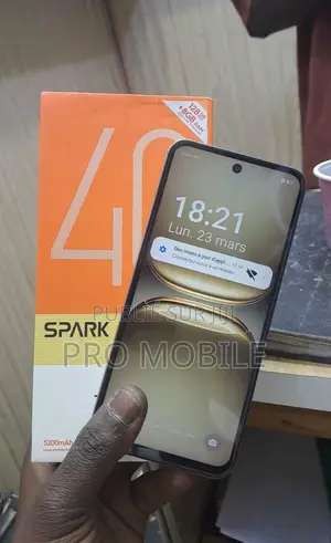 Nouveau Tecno Spark 40 128 GB Blanc