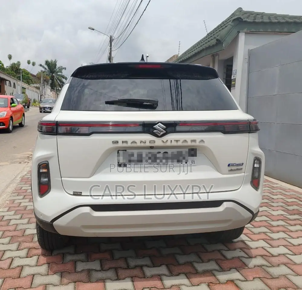 Suzuki Grand Vitara 2024 Blanc