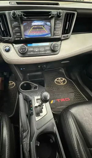 Toyota RAV4 Limited 4dr SUV (2.5L 4cyl 6A) 2018 Autre