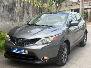 Nissan Qashqai 2019 Gris