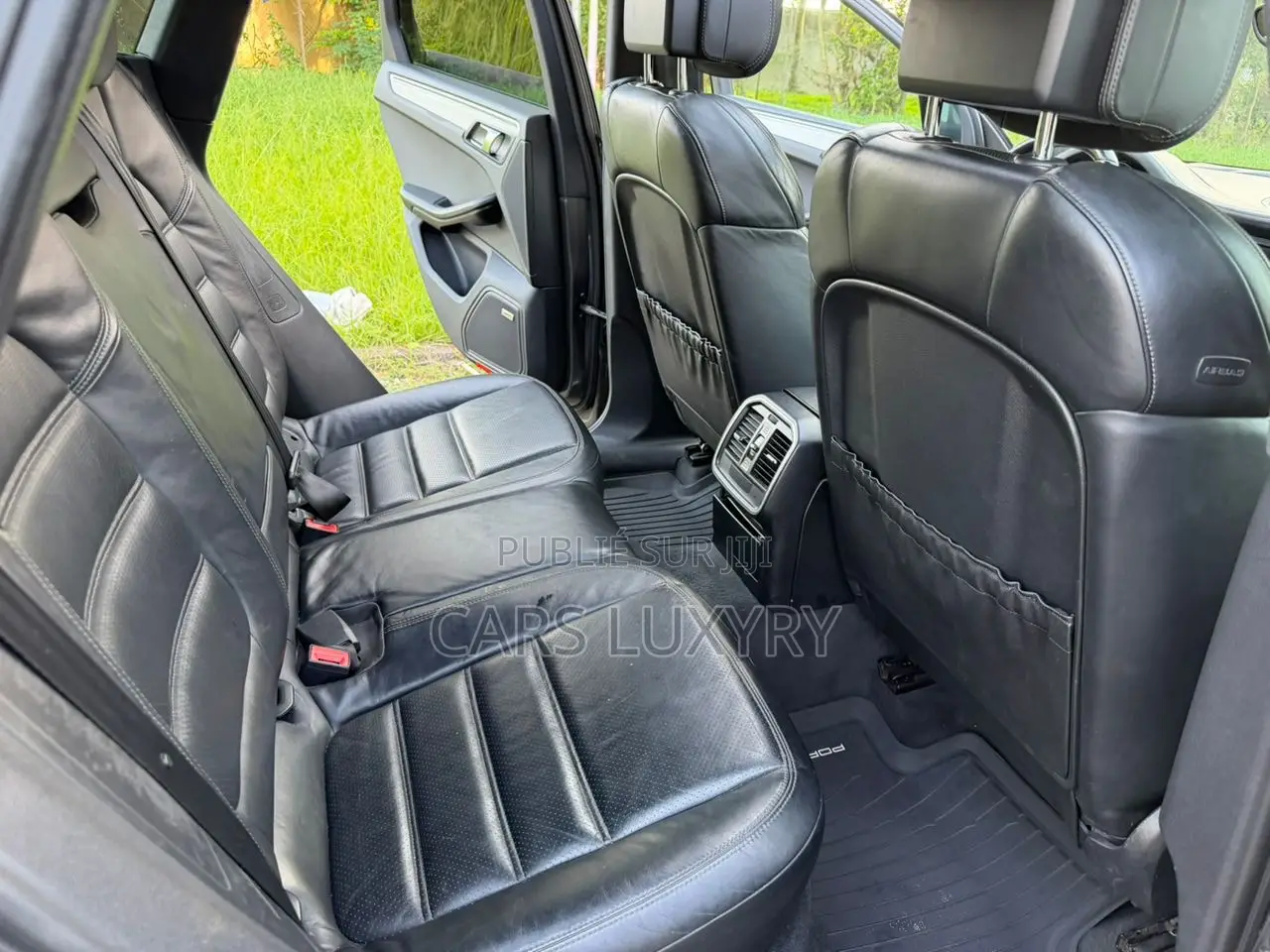 Porsche Cayenne Turbo AWD 2016 Gris