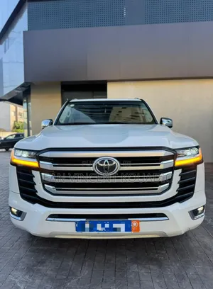 Toyota Land Cruiser Prado 2.7 2022 Blanc