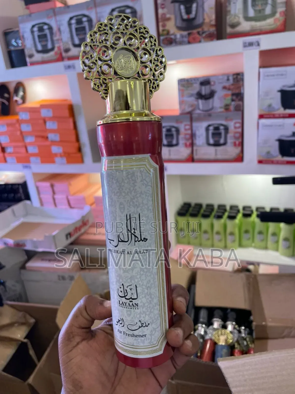 Chocolats Nutella Et Ventes D Accessoires ( Parfum ,Sac , Chaussures )