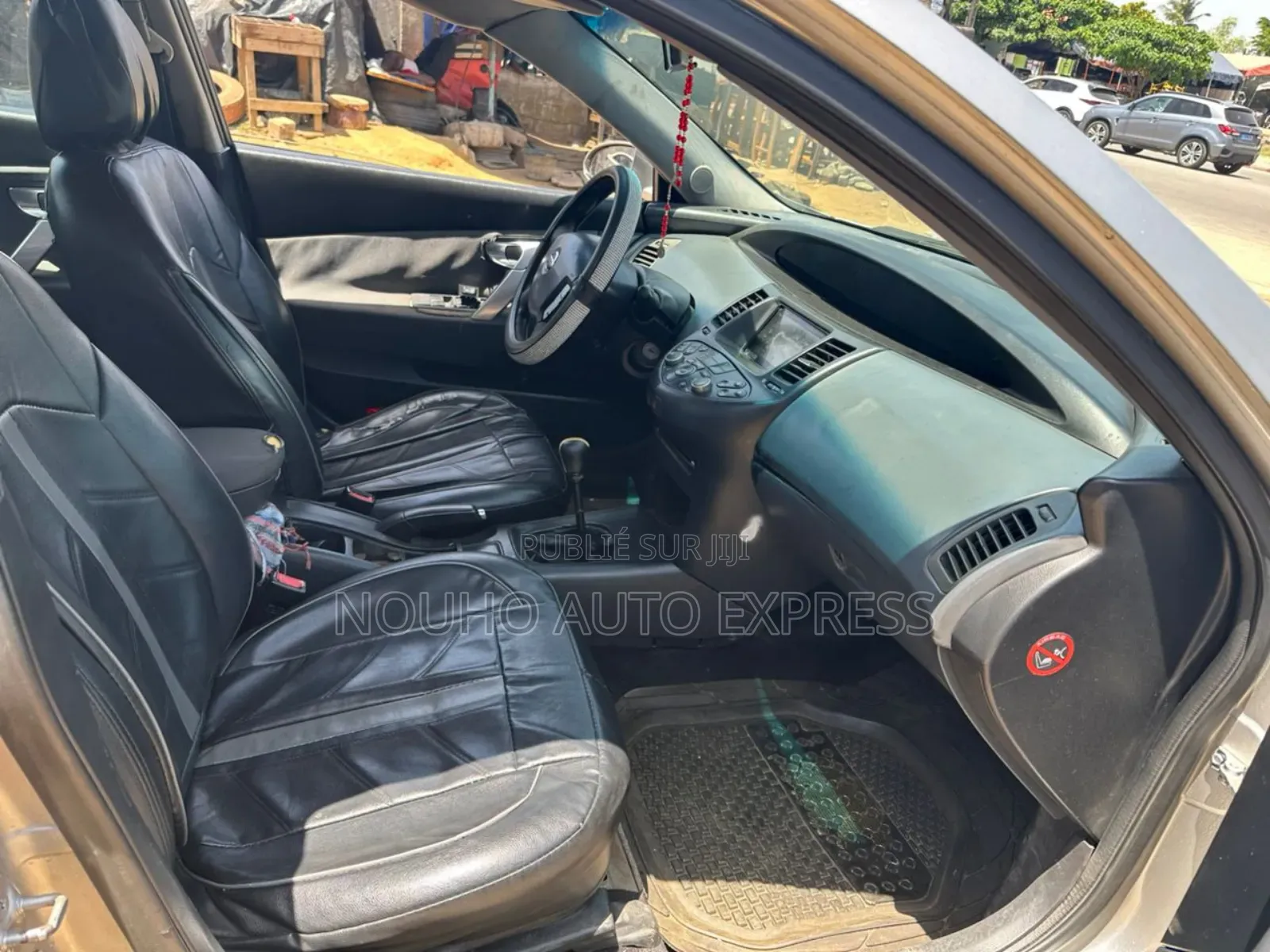 Nissan Primera 2005 Gris