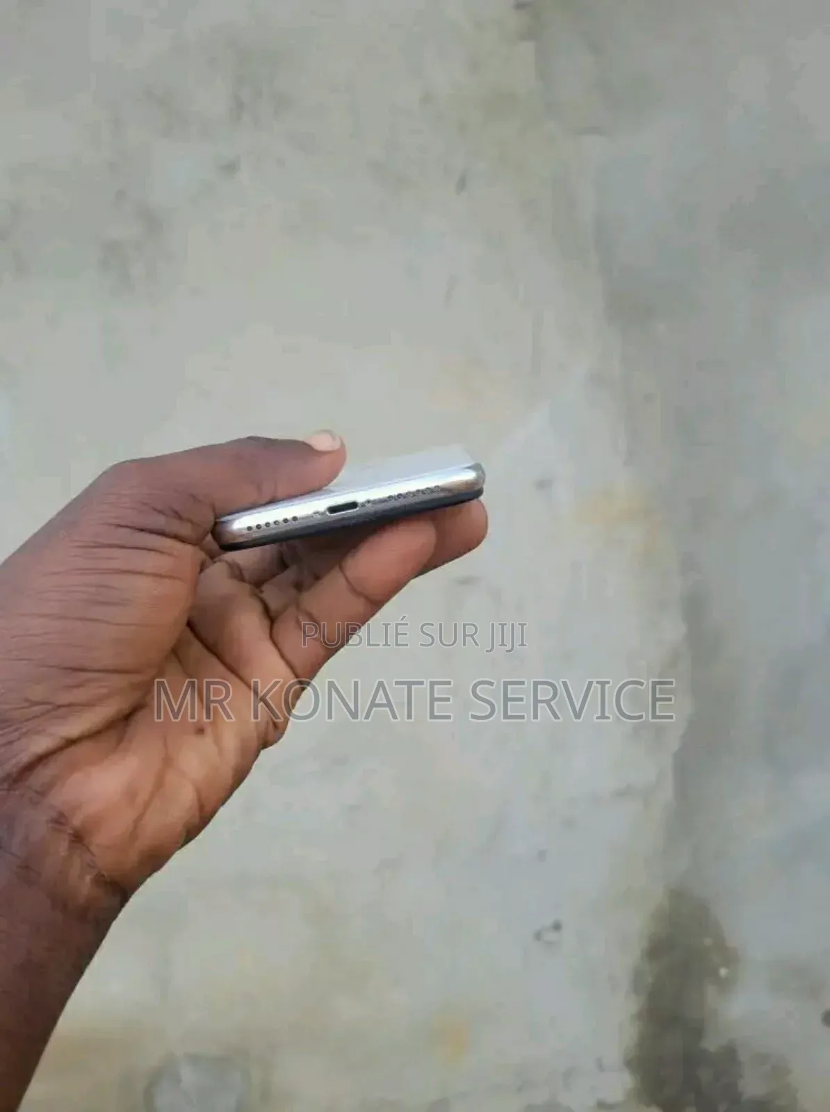 Nouveau Apple iPhone XR 128 GB Blanc