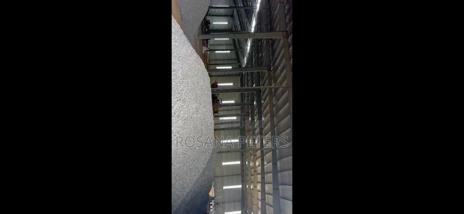 Entrepôt À Louer Ou À Vendre