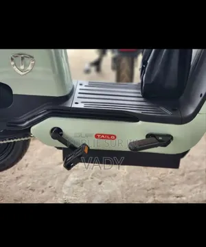 Nouveau Tailg J140A03 2026 Bleu