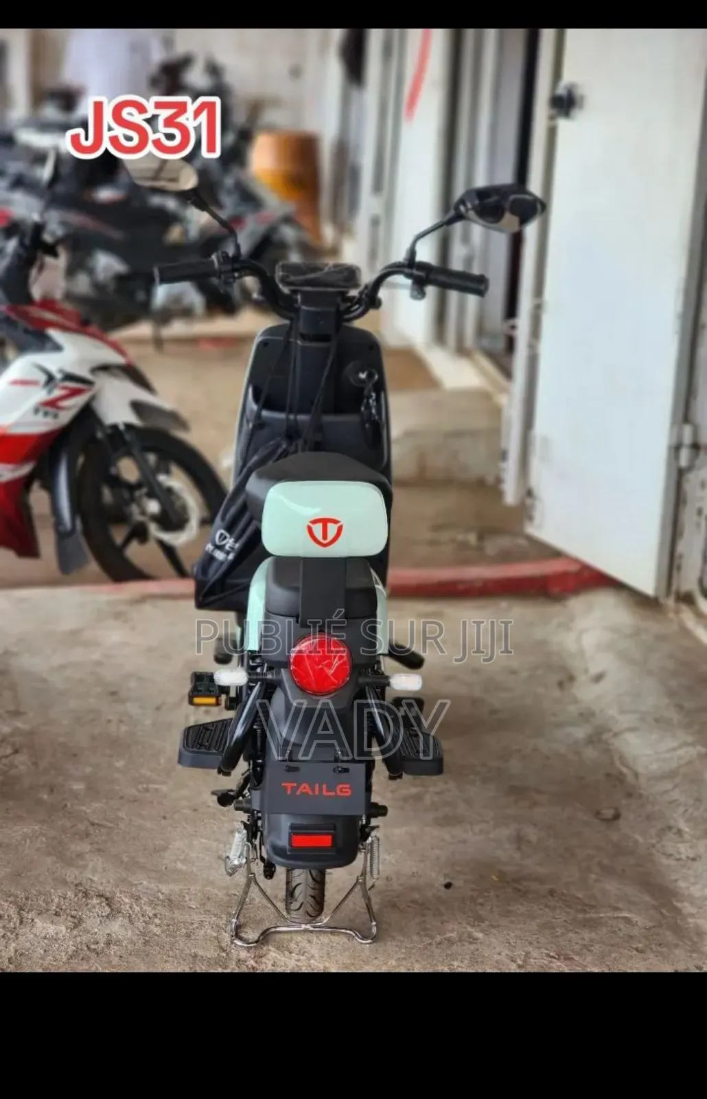 Nouveau Tailg J140A03 2026 Bleu