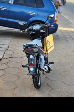 Nouveau KTM Duke 125 2026 Noir